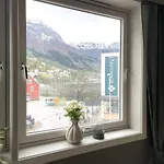 Lägenhet Nyrenovert Med 3 Soverom I Sentrum Odda