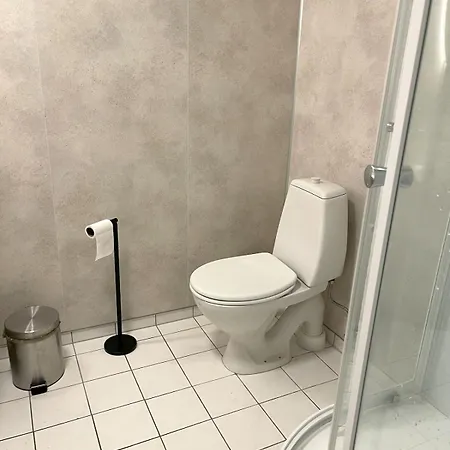 Nyrenovert Med 3 Soverom I Sentrum * Odda