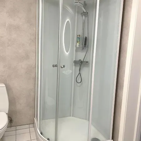 Nyrenovert Med 3 Soverom I Sentrum Apartamento *
