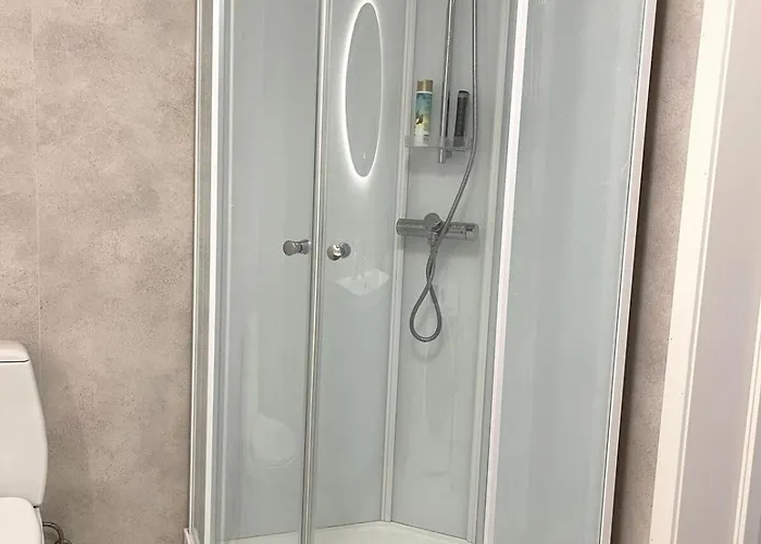 Nyrenovert Med 3 Soverom I Sentrum Apartment *